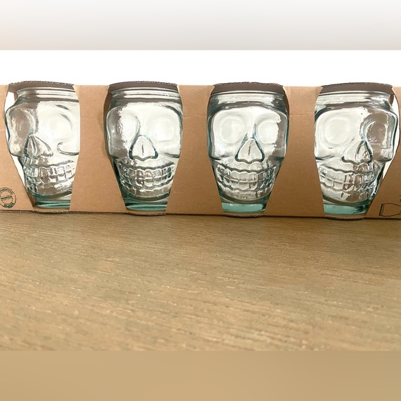 San Miguel Dining Halloween Spooky Recycled Glass Skull Drinking